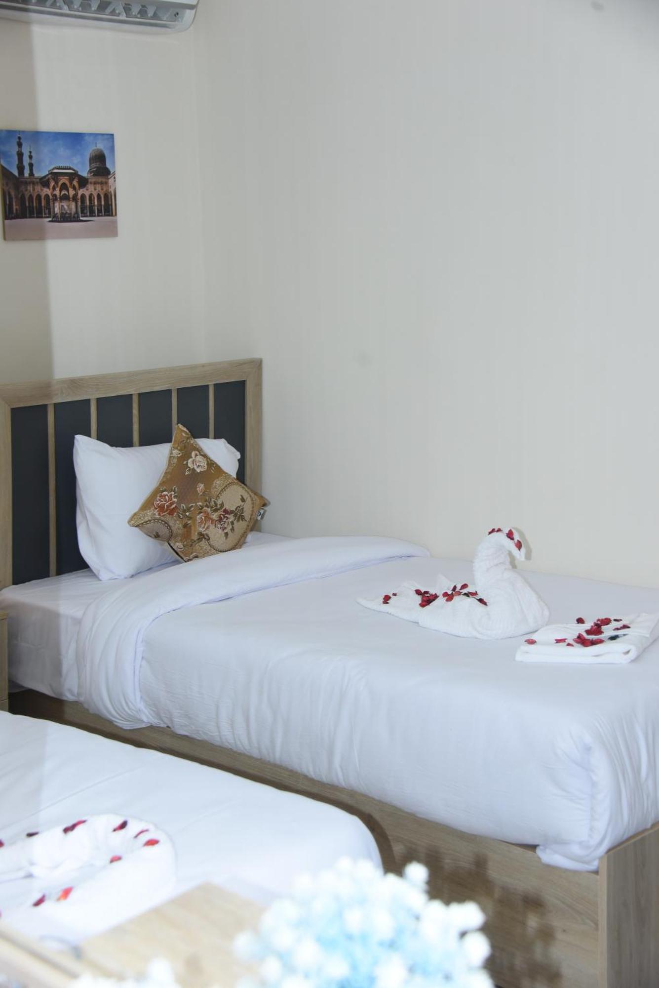 Locanda Pyramids Hotel Kafrat al Jabal Luaran gambar
