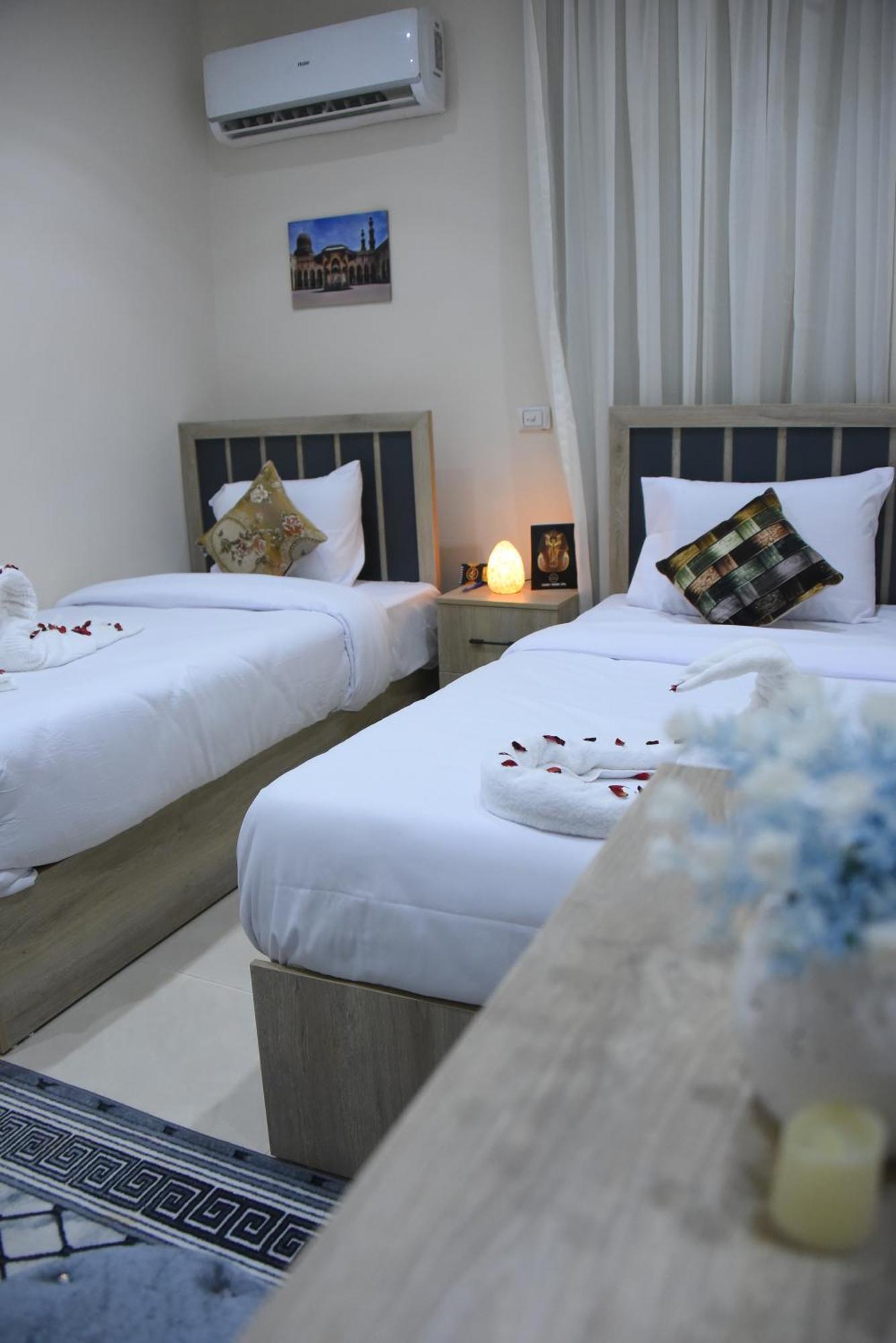 Locanda Pyramids Hotel Kafrat al Jabal Luaran gambar