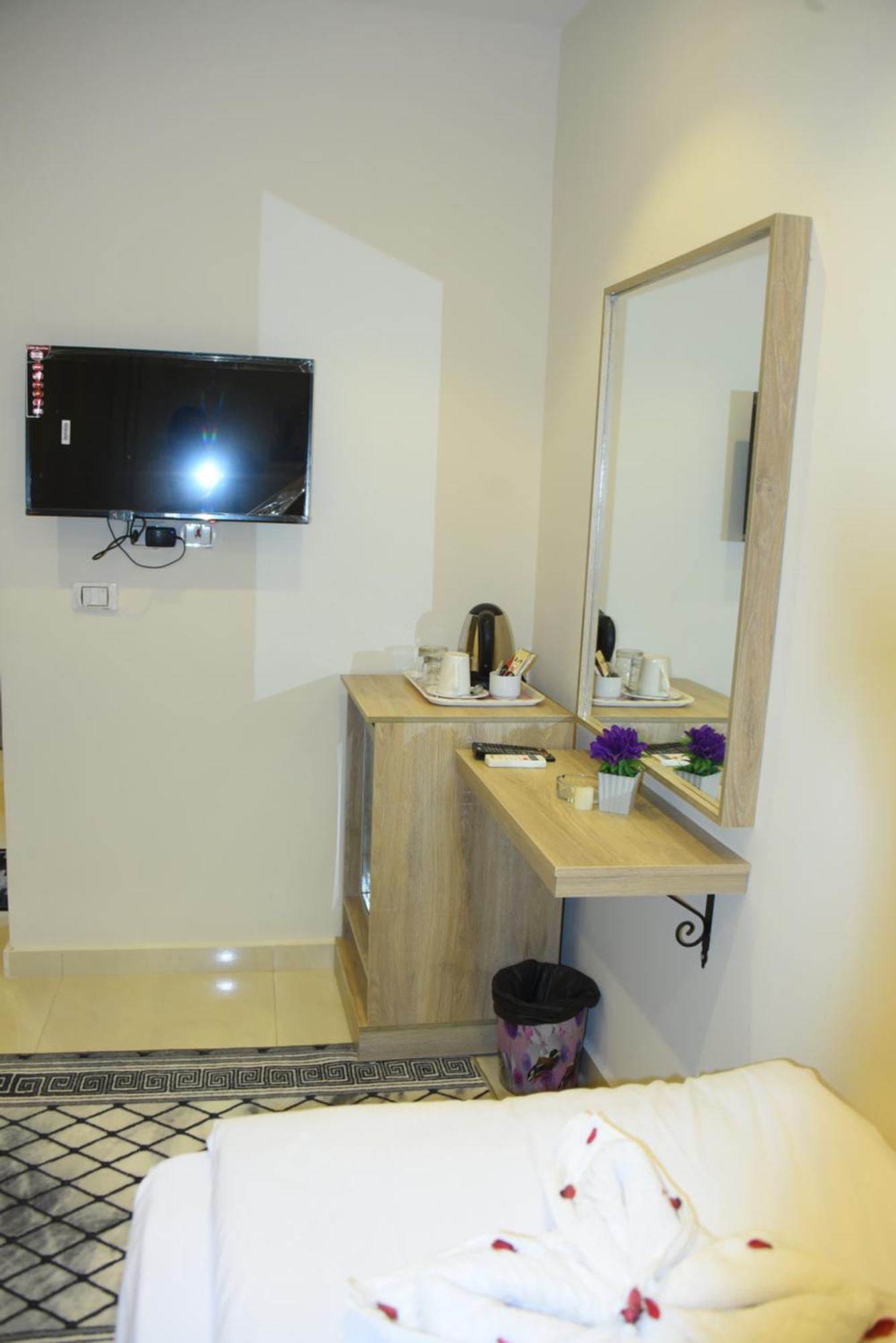 Locanda Pyramids Hotel Kafrat al Jabal Luaran gambar